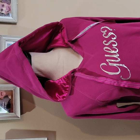 Guess Hoodie - Picture 2 of 13
